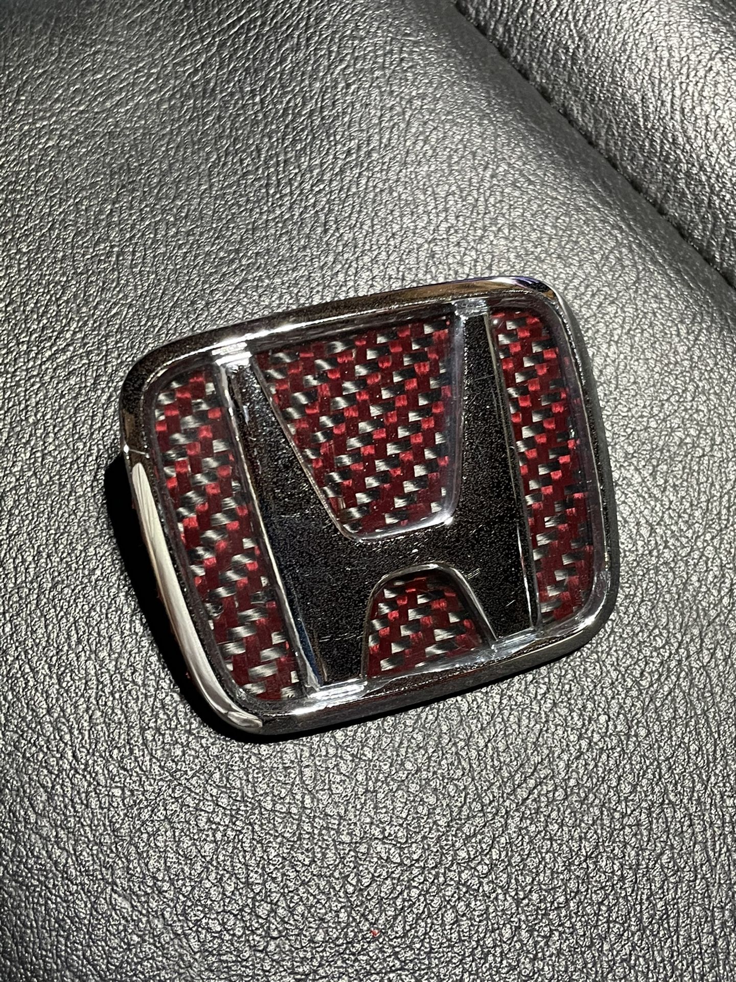 96-00 EK Civic Carbon Fiber Trunk Emblem