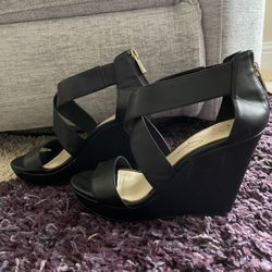 Jessica Simpson Size 7