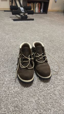 Timberland women’s boots size 7.5 men’s