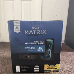 Shark Mattix Self Empty Robot