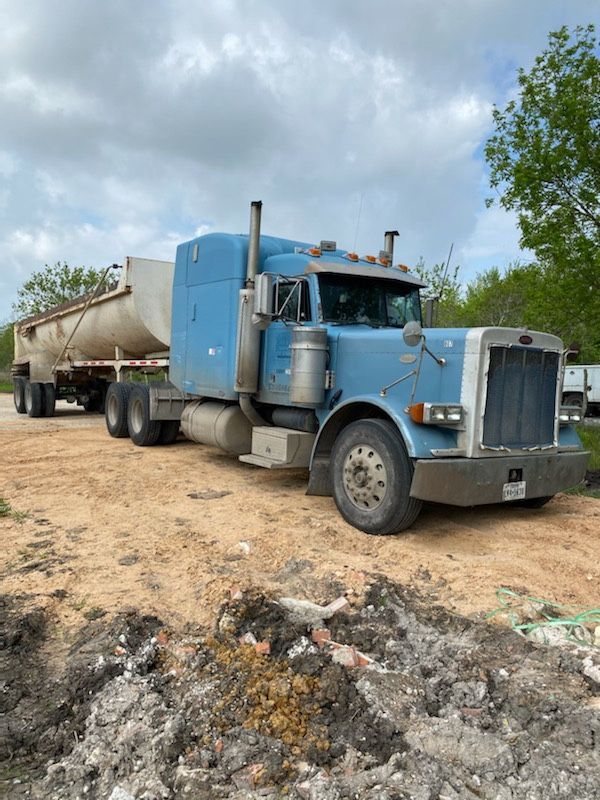 Peterbilt 18 wheeler truck for Sale in Pasadena, TX OfferUp