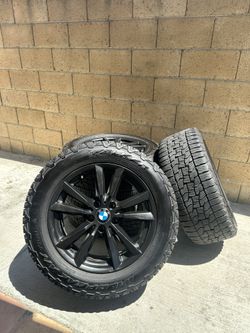 255/55R18 Falken Wildpeak A/T Trail Tires With Rim