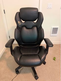 DPS gaming chair