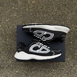 Dior B30 Black reflective