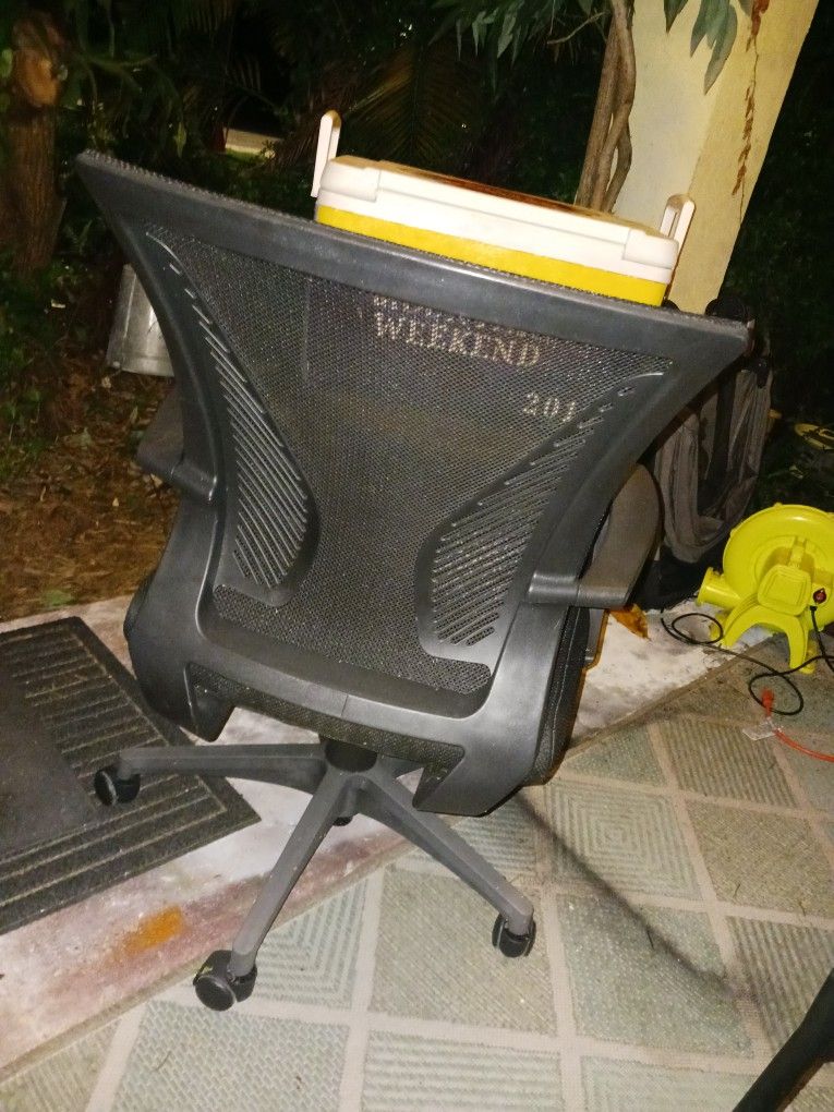 Beautiful Desk Chair Adjust To Sz Etc 15 Firm