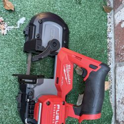Bandsaw Milwaukee Fuel