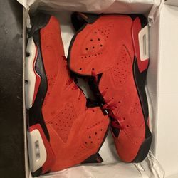 Slightly used Shoes Worn Twice No Trades 