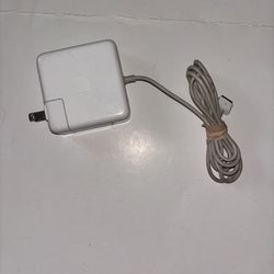 Apple Laptop Power Adapter 