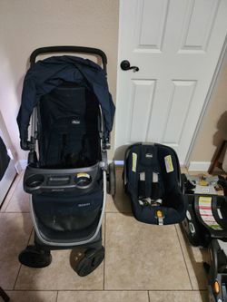 Chicco Bravo Travel System