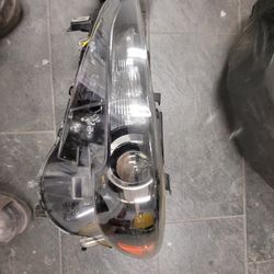Mazda CX 5 Headlight