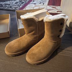 Ugg Boots Bailey Snaps