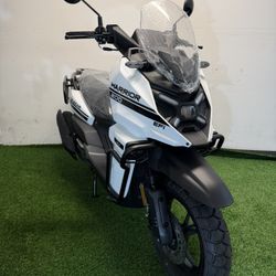 Warrior 200 automatic scooter