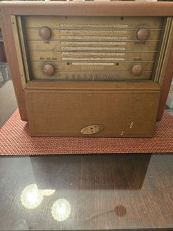 Westinghouse Vintage Radio