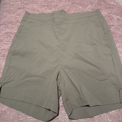 Womens Small Columbia Light Green Shorts 