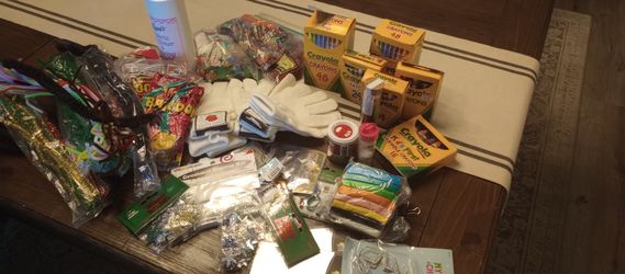 Assorted Craft/ Art Supplis