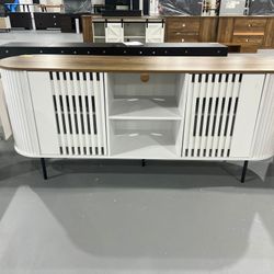 New Modern TV Stand for TVs Up to 75", Modern Entertainment Center TV Console with Adjustable Shelves, Curved Profile Design, Media Console for Living