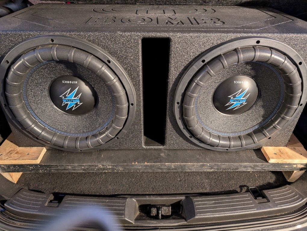 2 15 Inch Hifonics Brutus Subwoofer Amp Combo!