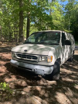 Ford 250 van BAD ENGINE