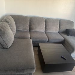 Sectional Couch 