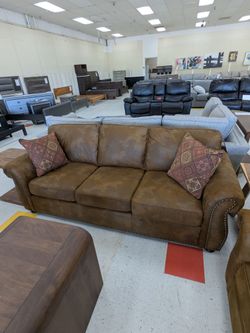 Elk River Brown Sofa