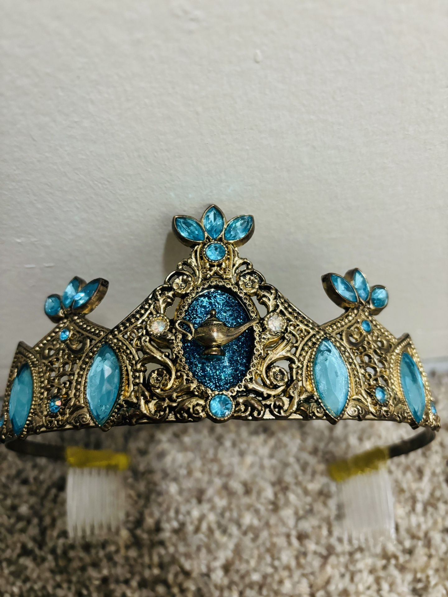 Princess Jasmin Crown And Doll $15