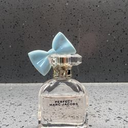 Marc Jacobs Perfume