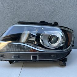 2016-2019 Chevrolet Colorado Left Headlight OEM