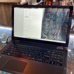 Toshiba 4K Laptop I7 Windows 10