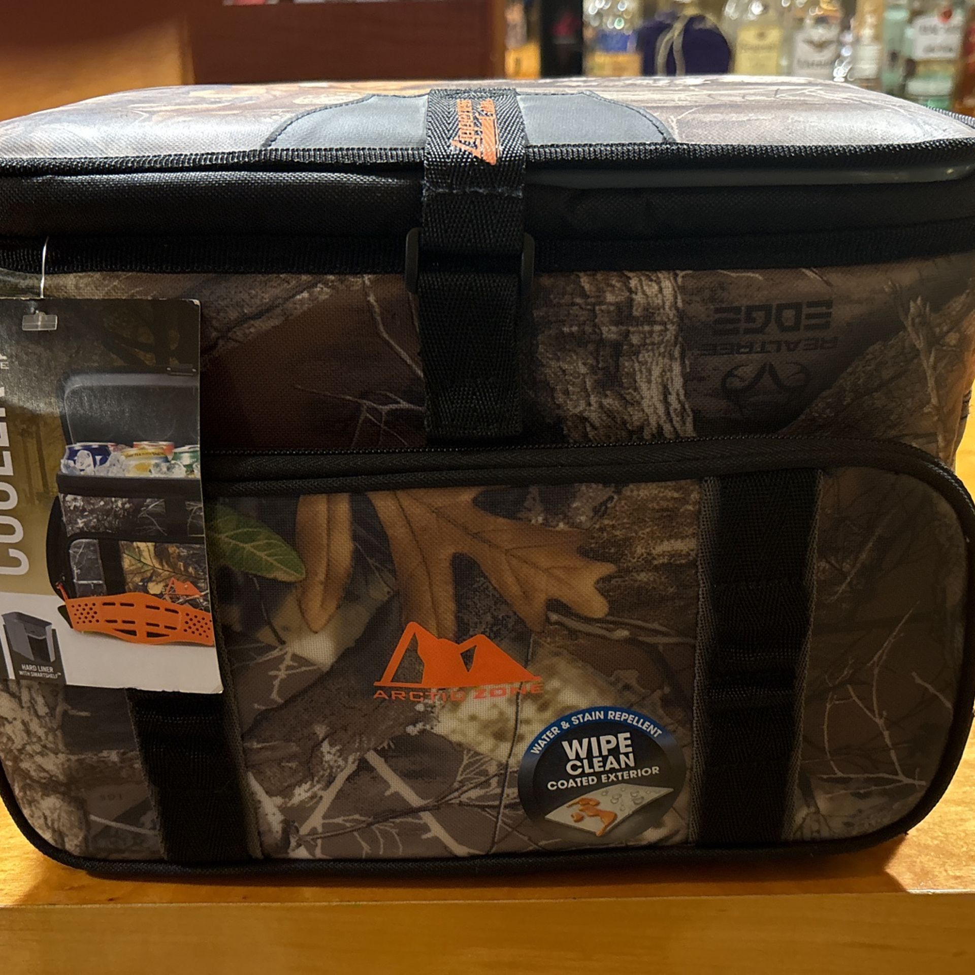 Camouflage Zipper List Cooler