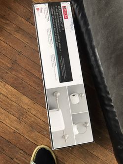 Delta 3 PCs Bath Accessories 