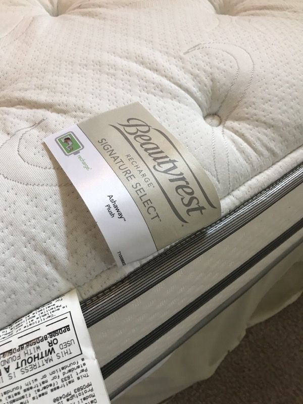 Simmons Beautyrest Recharge Signature Select Ashaway 11 Plush Mattress for Sale in Dallas TX OfferUp