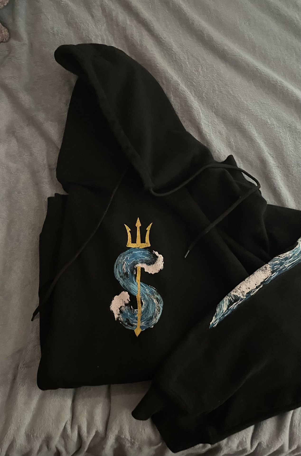AWESAMDUDE Trident Hoodie