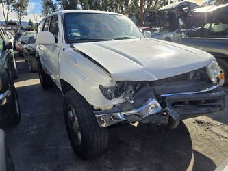 2001 Toyota 4Runner 4x4 (Parts Only)