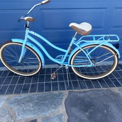 Huffy Women’s Beach Cruiser