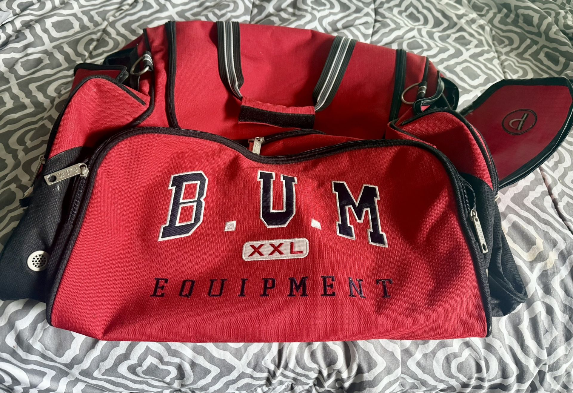 B.U.M. Vintage Gym Bag Barely Used Like New