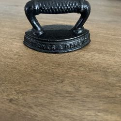 Miniature Iron (Cast Iron)