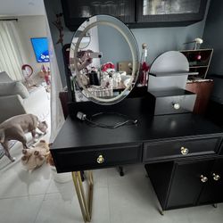 Makeup Vanity