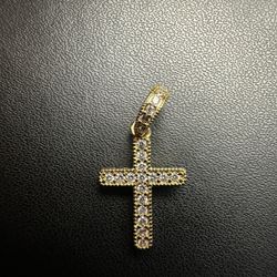 Pandora Cross 14k 