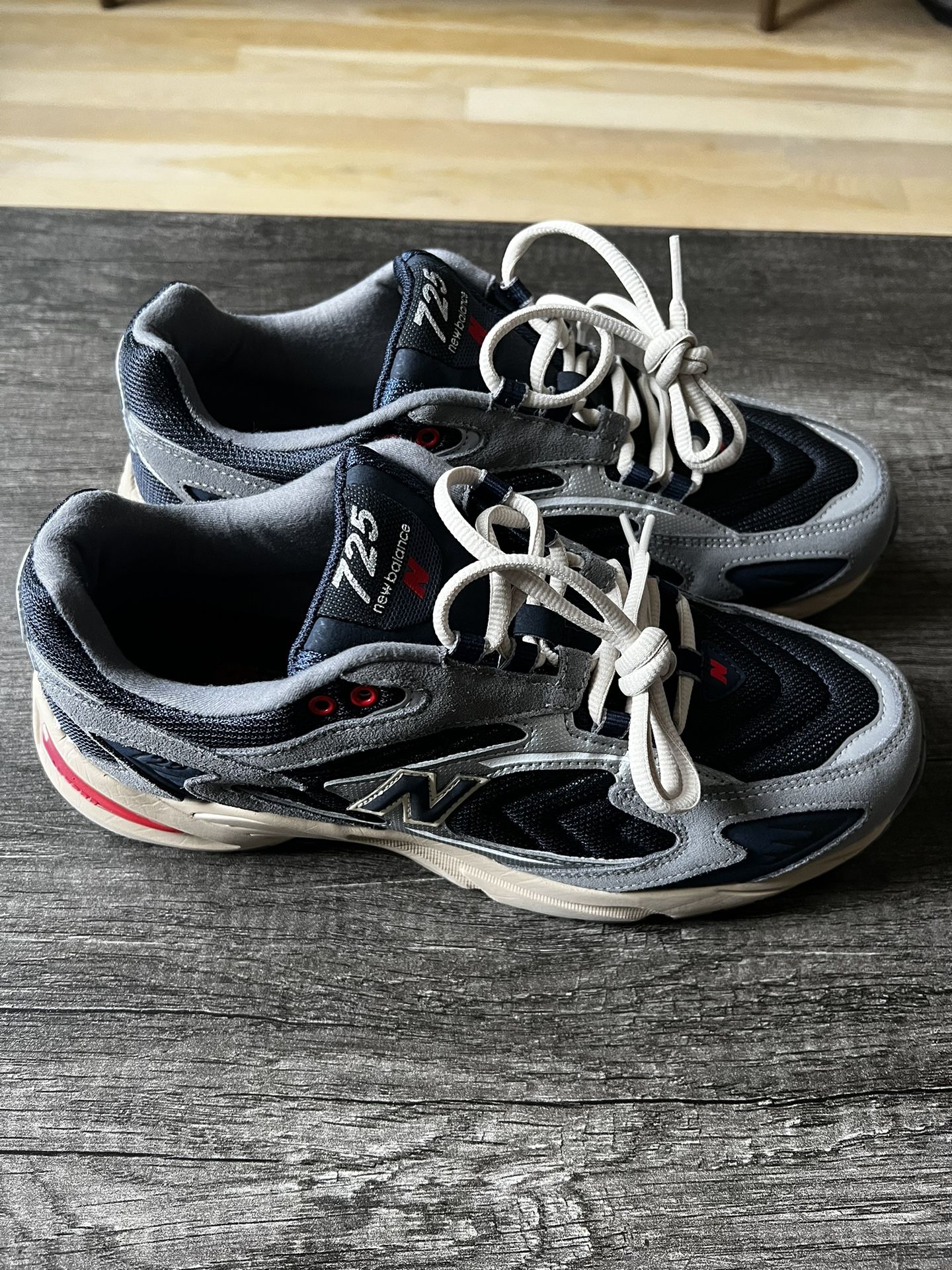 new balance 725 sale