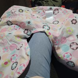 Boppy Cover/ Funda Para Almohada Boppy