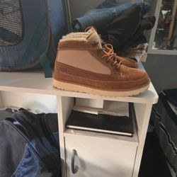 Ugg Mens USA Size 9
