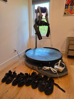 Virtuix Omni One Complete VR Treadmill Bundle + Pico Headset – Like New