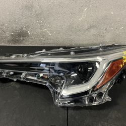 2023-2024-2025 TOYOTA COROLLA LEFT HEADLIGHT OEM USED