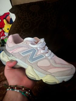 New Balance 9060 Pink Sneakers