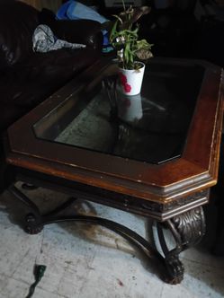 Mesa de centro.  (de madera y fierro)
