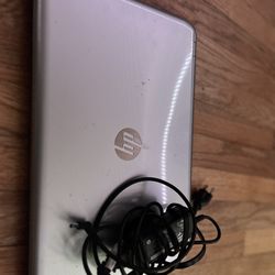 HP Laptop w/ Charger 