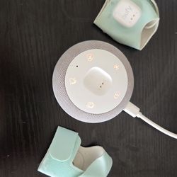 eufy Smart Sock Baby Monitor - Mint Strap + Adorable Heart Dock! Gently Used