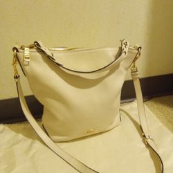 Coach Large Shoulder Or Crossbady Leather Bag 