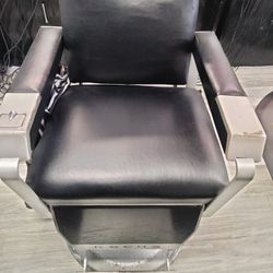 Boring Chair