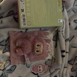 TRADE! Pink macaroon Labubu